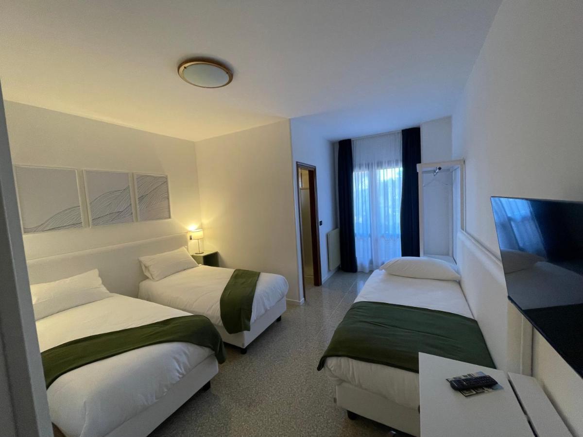 Casa Valcellina Hotel Ristorante Montereale Valcellina ภายนอก รูปภาพ