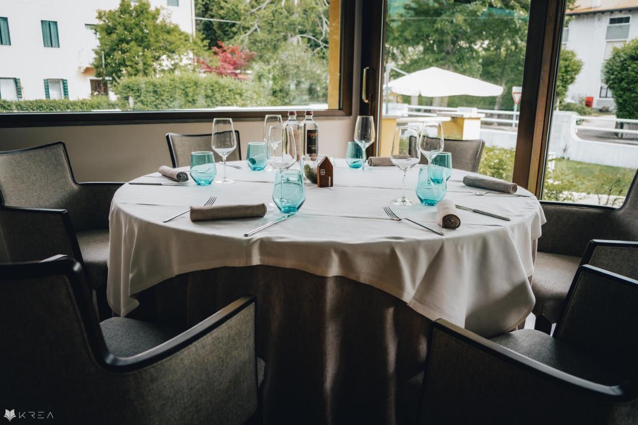 Casa Valcellina Hotel Ristorante Montereale Valcellina ภายนอก รูปภาพ